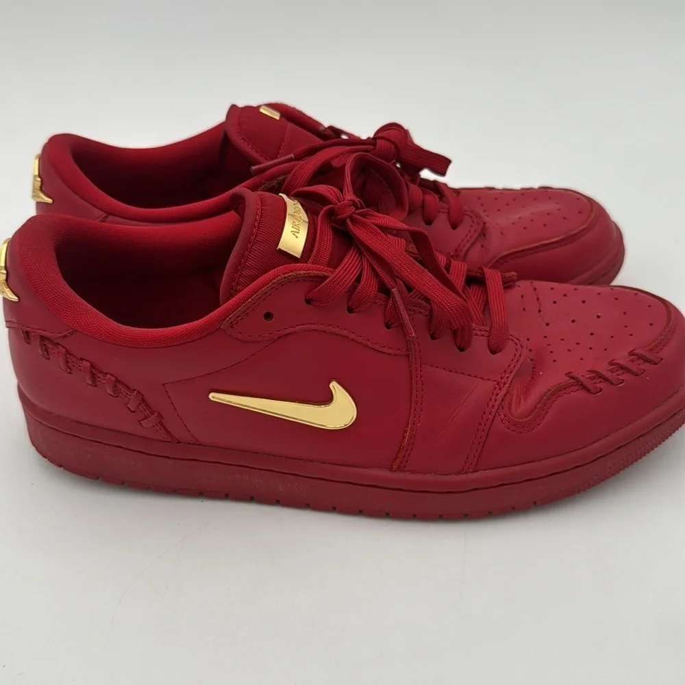 Air Jordan Sneakers Red sz 11.5